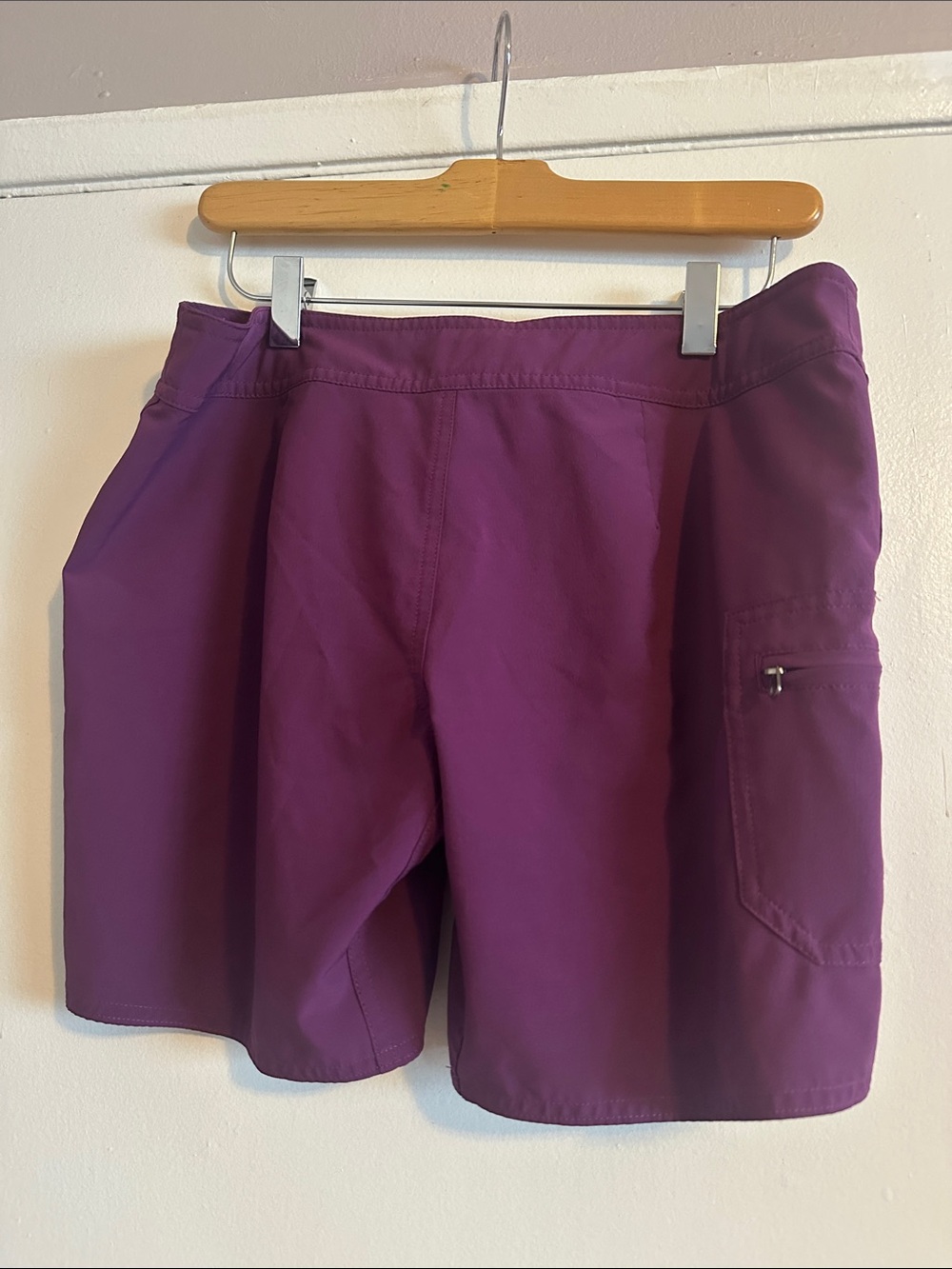 Patagonia Purple women’s Shorts with Drawstring - Picture 5 of 9